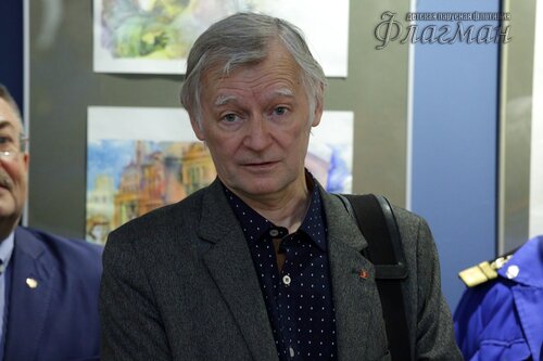 Открытие выставки работ  художника-иллюстратора Евгении Ивановны Стерлиговой YE1A0490